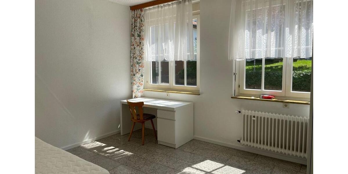 Wohnen auf Zeit Bühl - 1 Zimmer, 15 m&sup2;, 390&euro; | Angebot:25943602