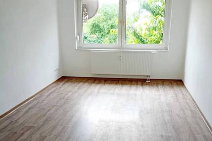 Wohnung Altmärkische Wische Falkenberg - 3 Zimmer, 67 m&sup2;, 400&euro; | Angebot:26192244