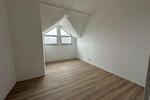 Dachgeschoßwohnung Vöhringen - 4 Zimmer, 121 m&sup2;, 1.578&euro; | Angebot:26443279