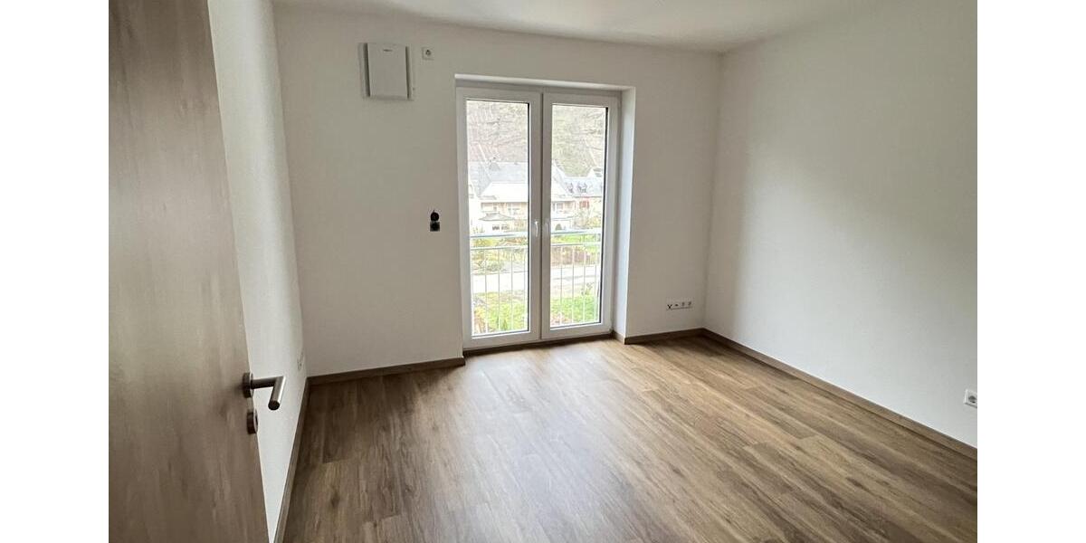 Etagenwohnung Bruttig-Fankel Fankel - 3 Zimmer, 83 m&sup2;, 926&euro; | Angebot:26524663