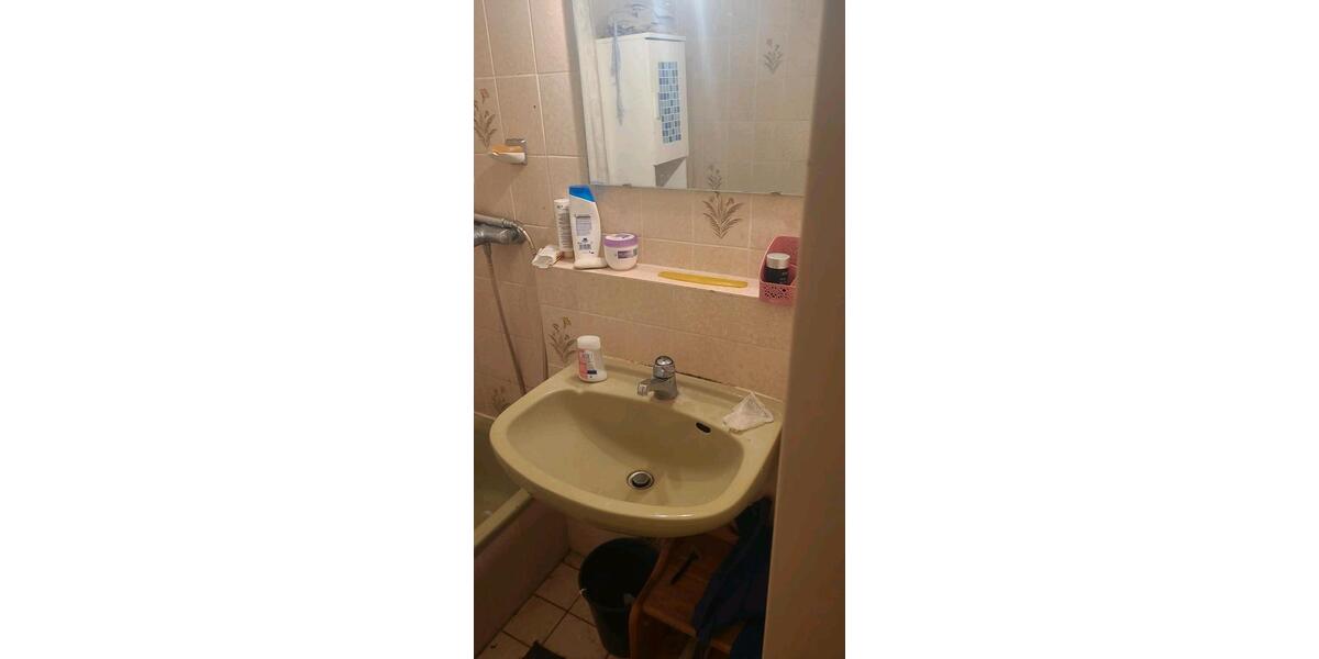 Wohnen auf Zeit Düsseldorf - 1 Zimmer, 35 m&sup2;, 30&euro; | Angebot:26025133