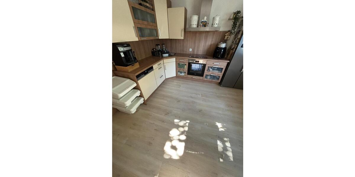 Schöne 2 12 Zimmerwohnung mit Garage in Bayreuth-Oberpreuschwitz 2 zimmer