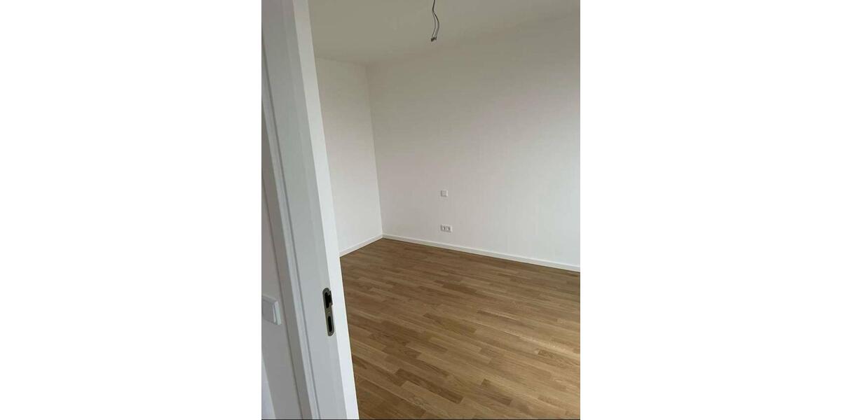 Dachgeschoßwohnung Schönefeld - 2 Zimmer, 59 m&sup2;, 1.000&euro; | Angebot:24813576