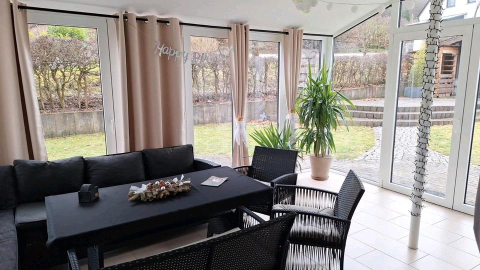 Erdgeschoßwohnung Lennestadt - 4 Zimmer, 136 m&sup2;, 1.350&euro; | Angebot:24717247