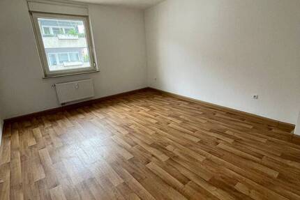 Zimmer Nürnberg Gibitzenhof - 3 Zimmer, 75 m&sup2;, 601&euro; | Angebot:26293216