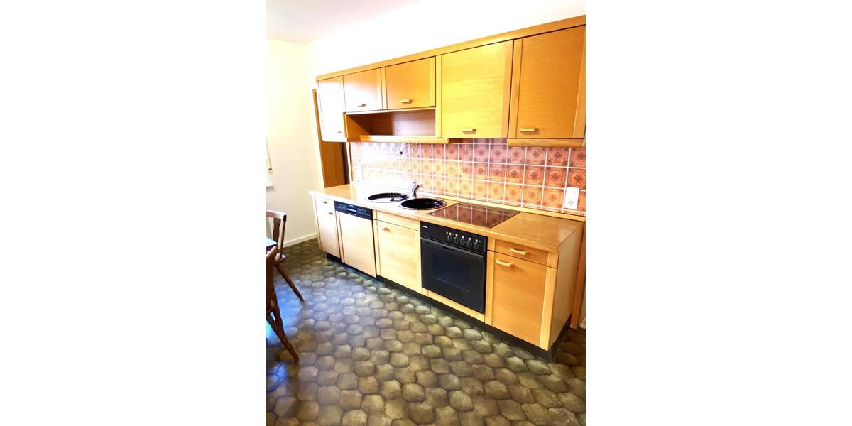 Erdgeschoßwohnung Wehretal - 4 Zimmer, 115 m&sup2;, 800&euro; | Angebot:25841075