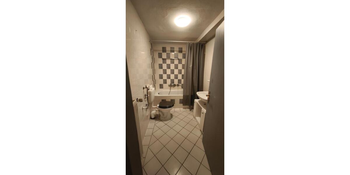 Etagenwohnung Burg - 2 Zimmer, 56 m&sup2;, 370&euro; | Angebot:26423863