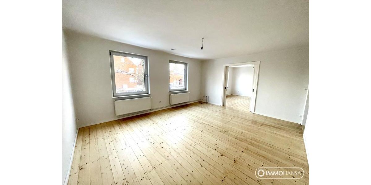 Frisch renovierte 4-Zimmer Wohnung mit Altbau-Charme in zentraler Lage in Uelzen mit Balkon und EBK 4 zimmer