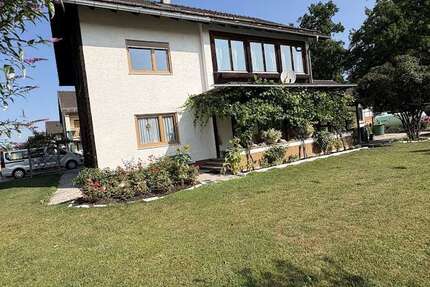 Wohnung Kirchanschöring - 2 Zimmer, 83 m&sup2;, 830&euro; | Angebot:27092981
