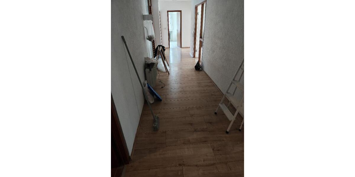 Erdgeschoßwohnung Albstadt - 3.5 Zimmer, 110 m&sup2;, 850&euro; | Angebot:26119996