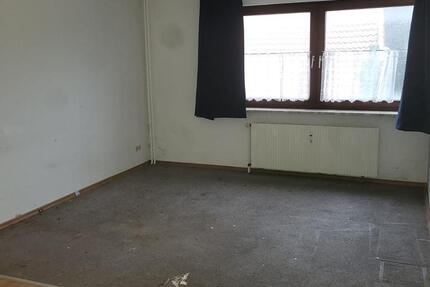 (IN RENOVIERUNG) 1,5 Zimmer Wohnung in Bremerhaven zu Vermieten 1 zimmer