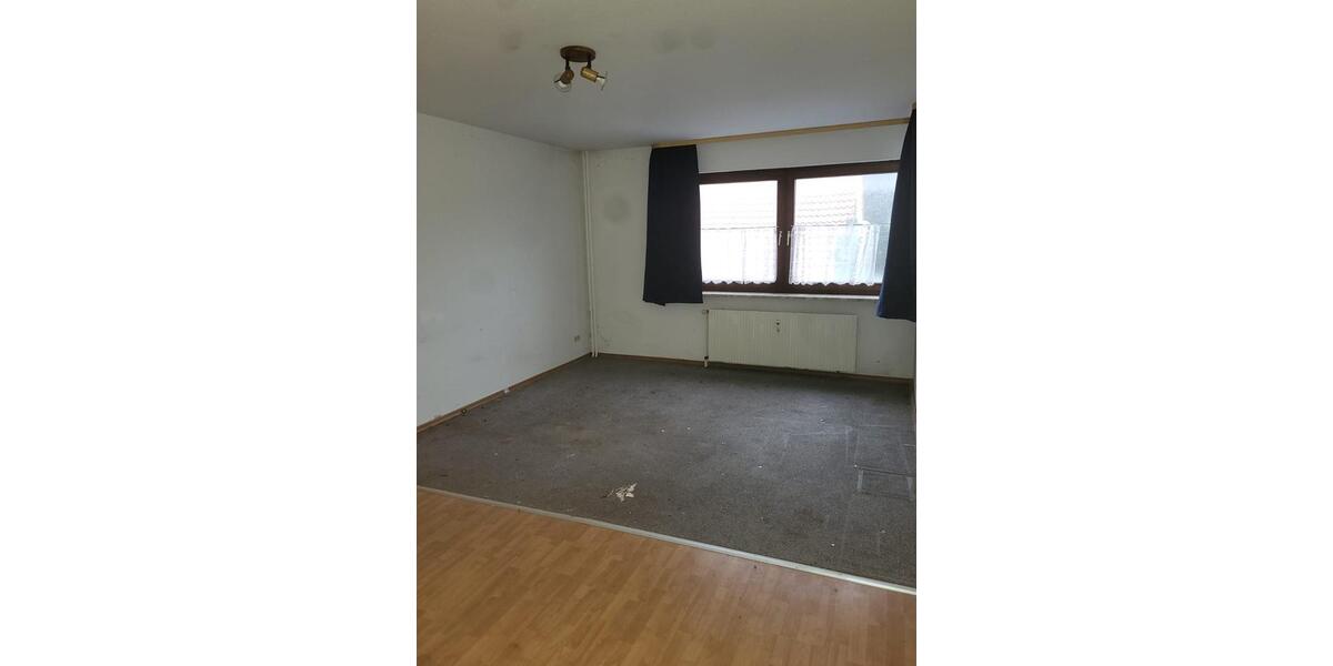 (IN RENOVIERUNG) 1,5 Zimmer Wohnung in Bremerhaven zu Vermieten 1 zimmer