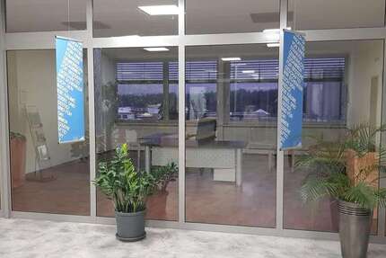 Gewerbeobjekt Langweid-Foret Foret - 3.000&euro; | Angebot:25301451