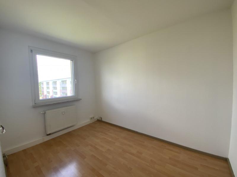 4 -Zimmerwohnung mit Balkon in ruhiger Wohnlage zimmer
