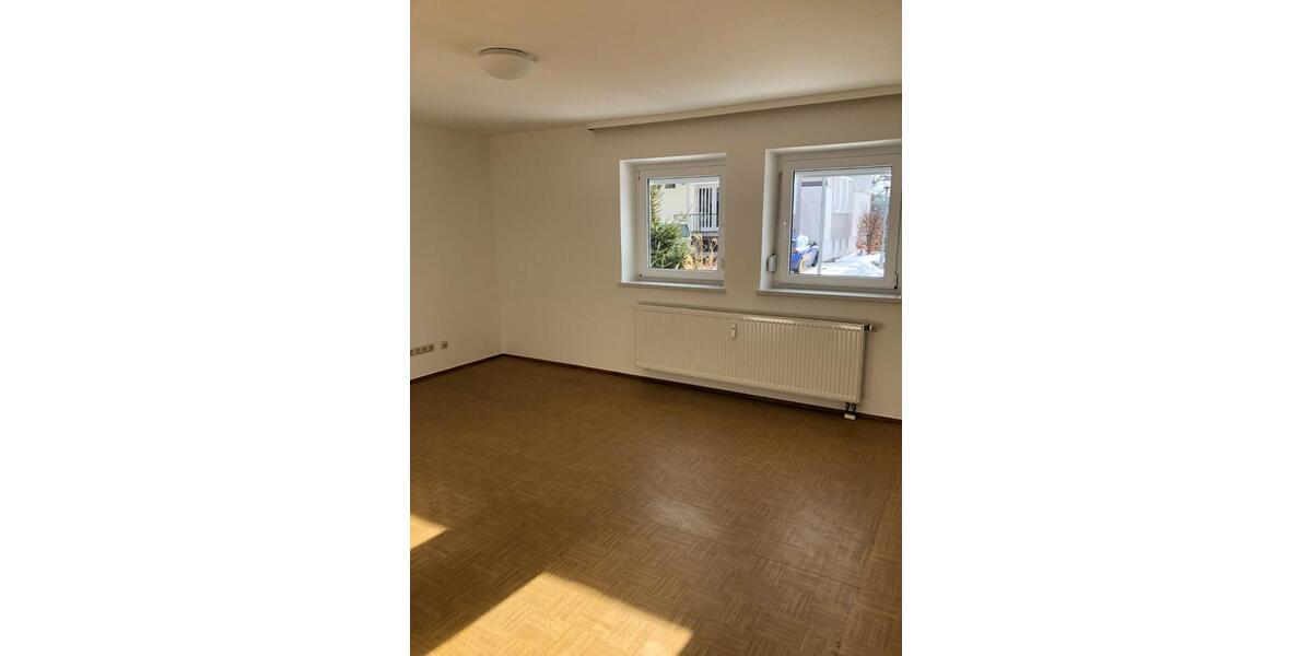 Etagenwohnung Dietersburg - 3 Zimmer, 80 m&sup2;, 550&euro; | Angebot:24704533