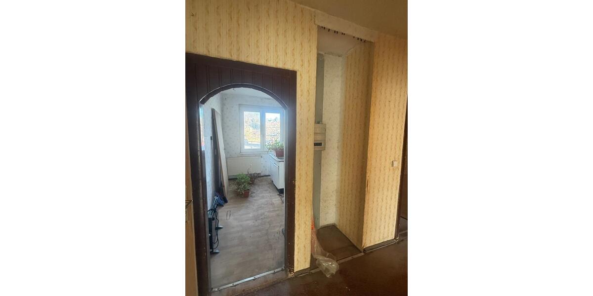 Erdgeschoßwohnung Naumburg (Saale) - 3 Zimmer, 58 m&sup2;, 180&euro; | Angebot:25802637