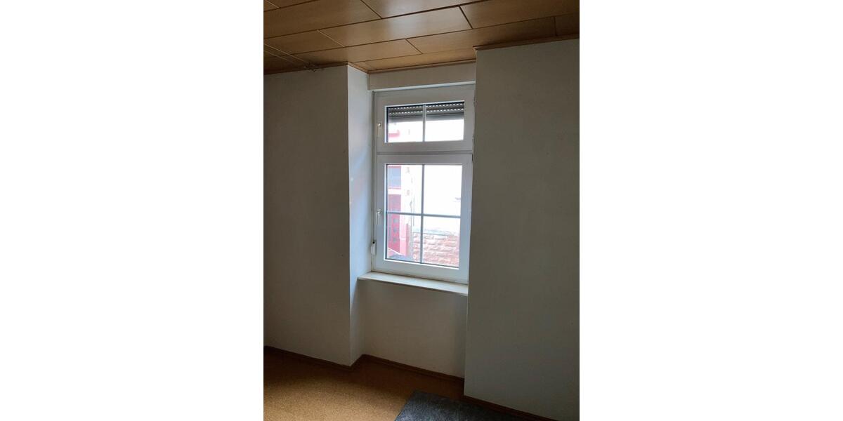 Etagenwohnung Pirmasens Fehrbach - 4.5 Zimmer, 103 m&sup2;, 715&euro; | Angebot:26381939