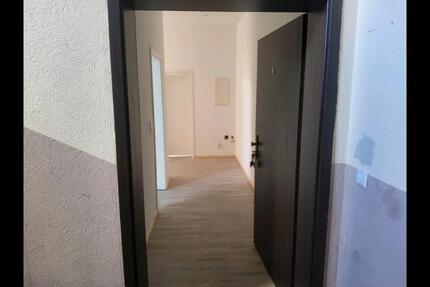 Wohnung Hannover Nord - 4 Zimmer, 100 m&sup2;, 1.200&euro; | Angebot:24694965