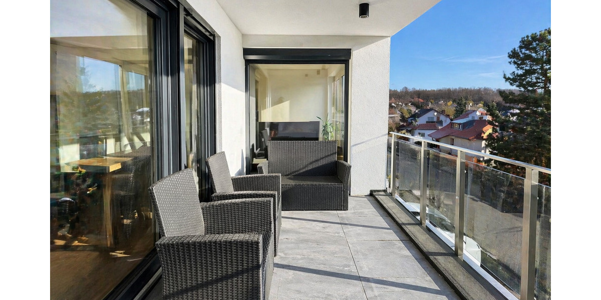 Etagenwohnung Neuenbürg - 4 Zimmer, 120 m&sup2;, 1.500&euro; | Angebot:26261624