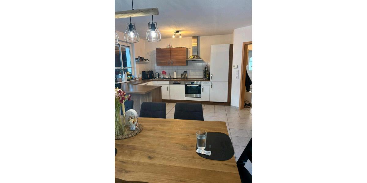 Reihenhaus Bad Neustadt an der Saale - 5 Zimmer, 145 m&sup2;, 1.540&euro; | Angebot:26266105