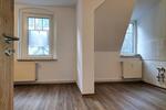 Dachgeschoßwohnung Crimmitschau - 2 Zimmer, 50 m&sup2;, 475&euro; | Angebot:24700221