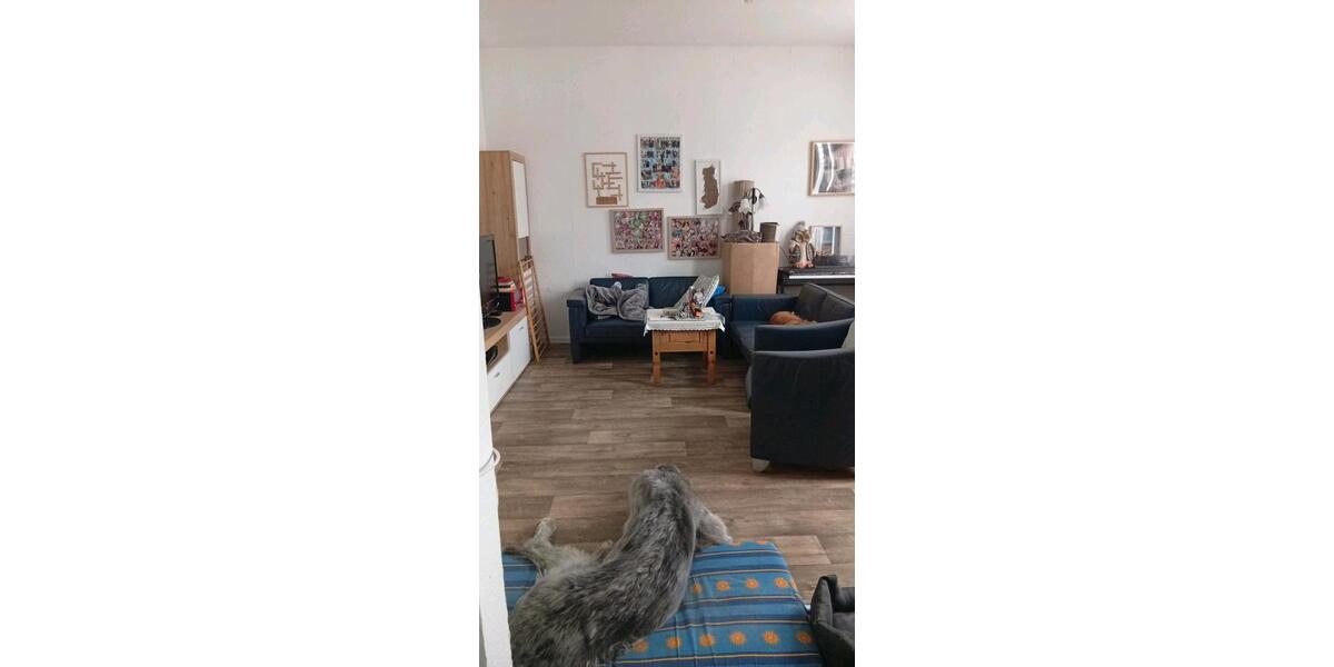 Erdgeschoßwohnung Stadtoldendorf - 3 Zimmer, 83 m&sup2;, 430&euro; | Angebot:25906125