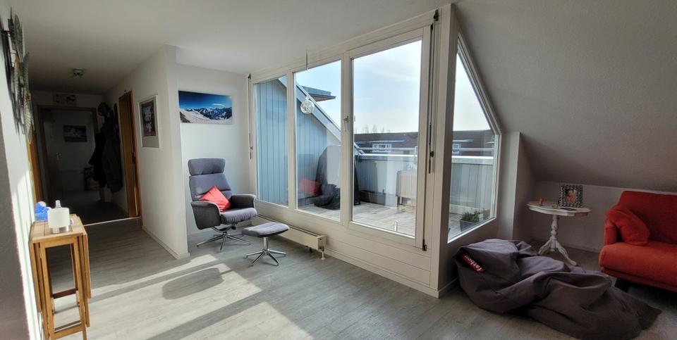 Dachgeschoßwohnung Ostfildern - 4 Zimmer, 83 m&sup2;, 1.200&euro; | Angebot:25170885