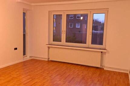 Helle 4 Zimmer-Wohnung mit Einbauküche in begehrter Lage in Geestemünde beim Neumarkt 4 zimmer