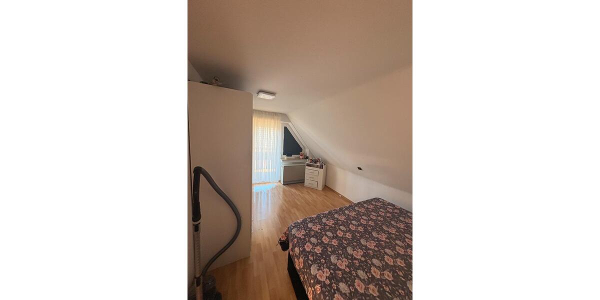 Dachgeschoßwohnung Dietenheim - 4 Zimmer, 75 m&sup2;, 650&euro; | Angebot:26504428