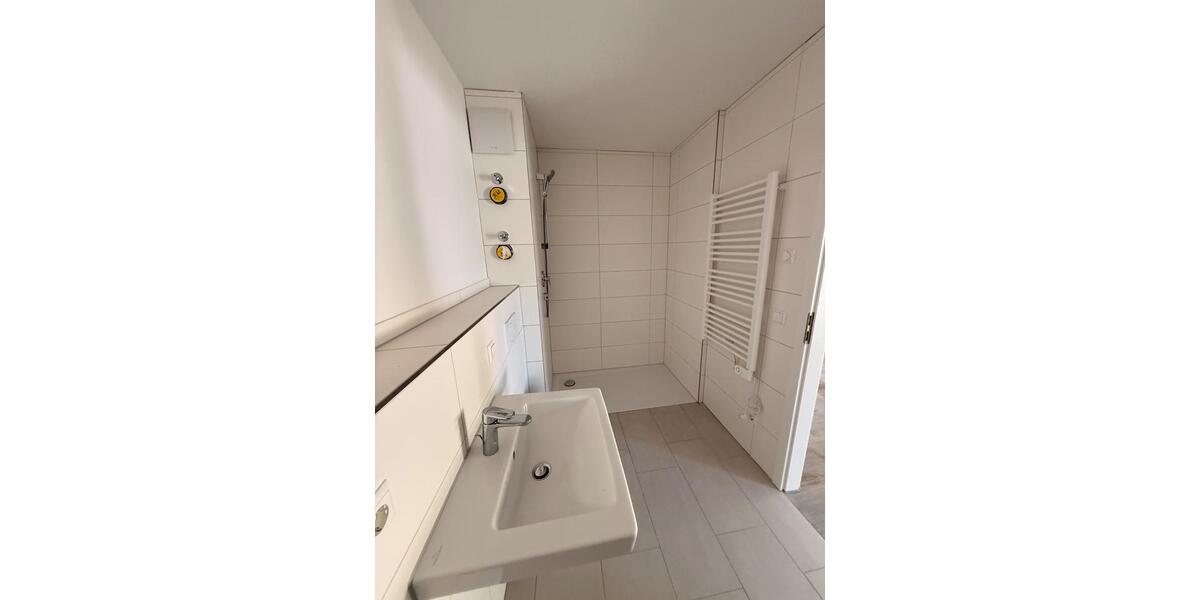 Etagenwohnung Bad Friedrichshall - 2 Zimmer, 52 m&sup2;, 1.170&euro; | Angebot:26323338
