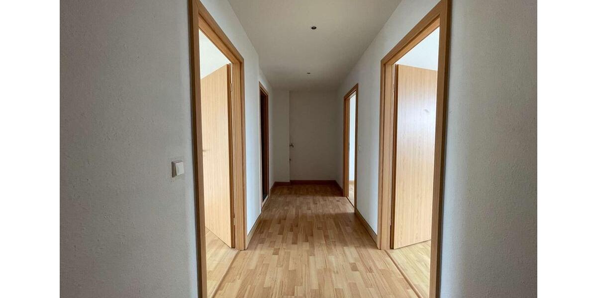 Etagenwohnung Rothenburg/Oberlausitz Oberlausitz - 3 Zimmer, 70 m&sup2;, 435&euro; | Angebot:25082461