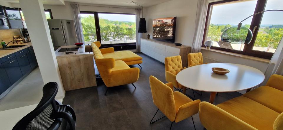 Penthouse mit Whirlpool, Traumblick und großer Dachterrasse 2 zimmer