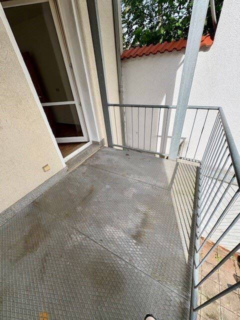 Helle 2-Zimmer-Wohnung mit Balkon in Altenburg zu vermieten