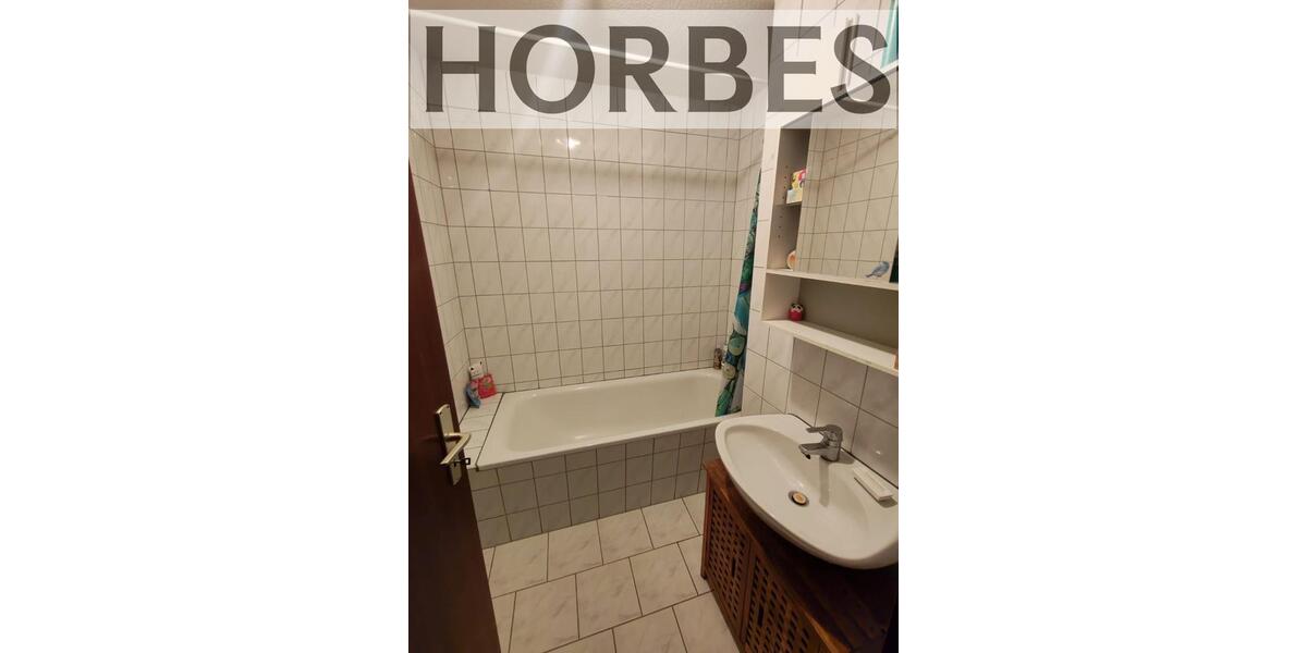Etagenwohnung Glauchau - 2 Zimmer, 43 m&sup2;, 196&euro; | Angebot:26528712
