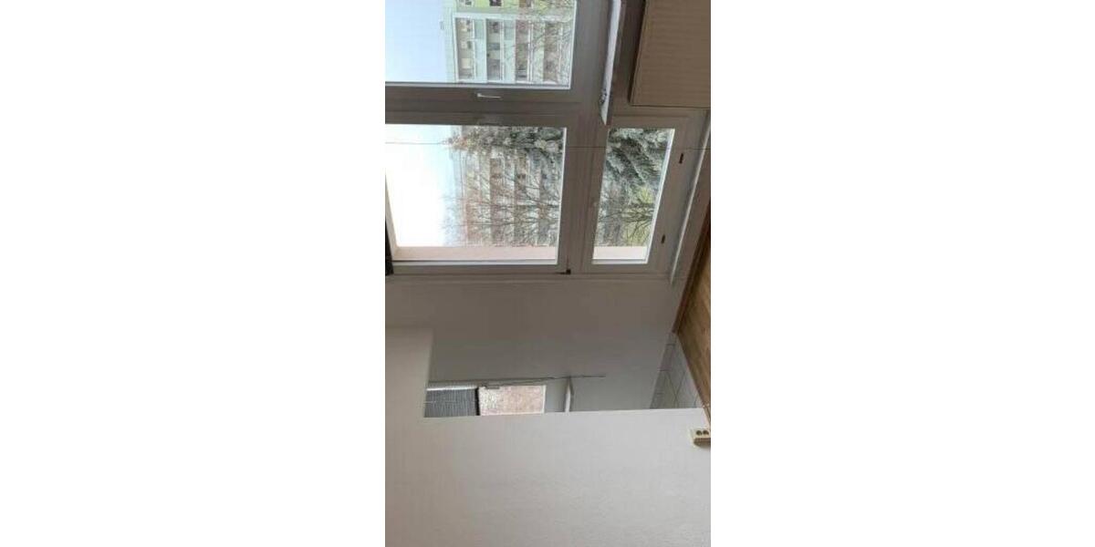 Etagenwohnung Lauta - 1 Zimmer, 27 m&sup2;, 490&euro; | Angebot:24638428