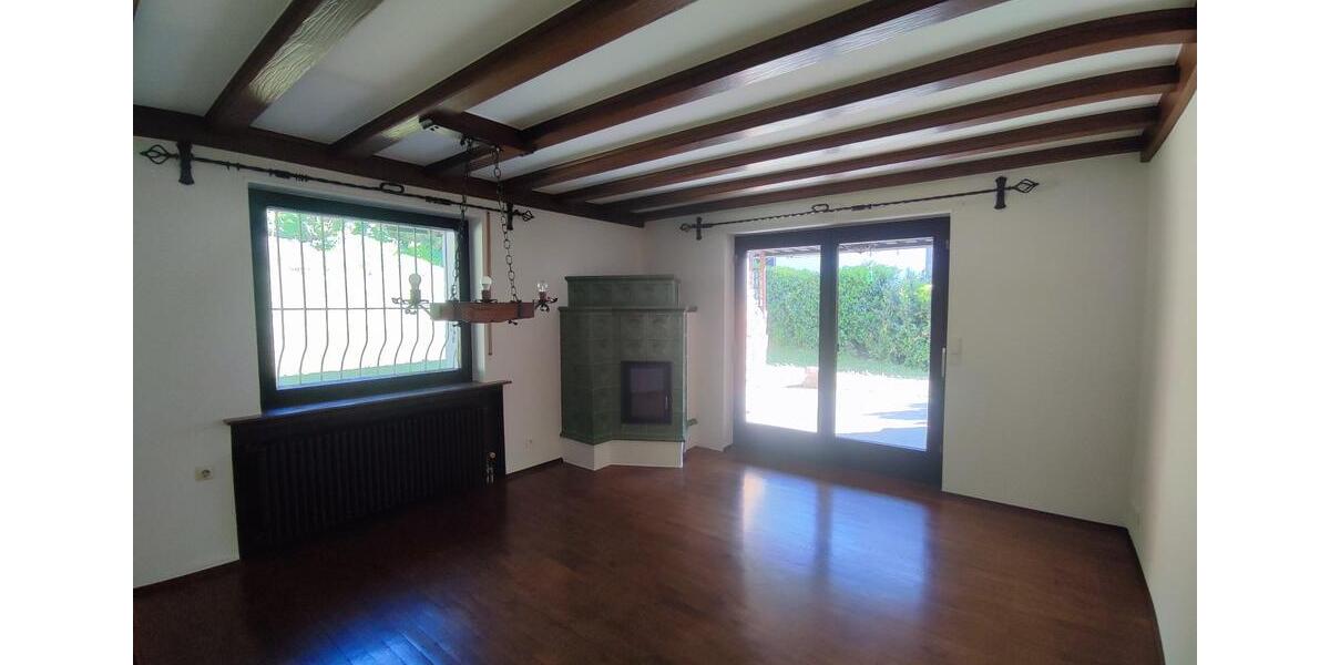 Einfamilienhaus Leimen - 7 Zimmer, 190 m&sup2;, 1.990&euro; | Angebot:21518561