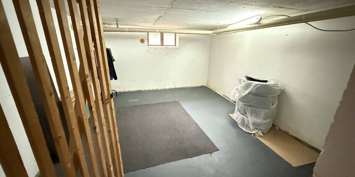 Etagenwohnung Pfatter - 4 Zimmer, 92 m&sup2;, 620&euro; | Angebot:23972856