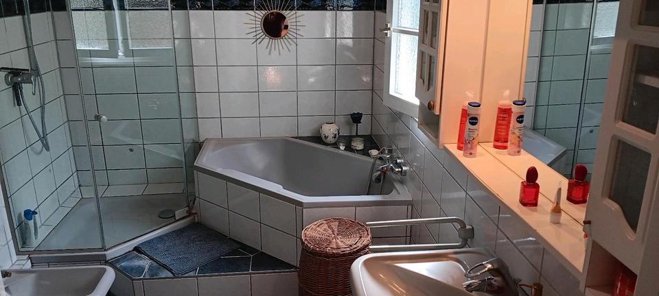 Bauernhaus, Landhaus Mönchengladbach Süd - 3 Zimmer, 140 m&sup2;, 1.700&euro; | Angebot:22583254