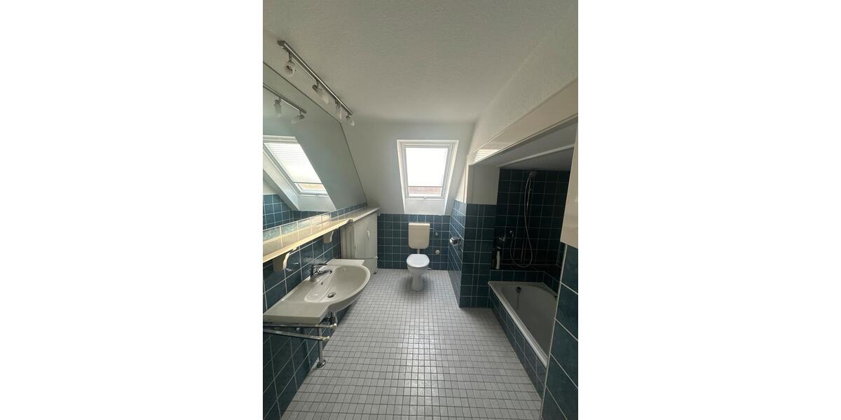 Wohnen auf Zeit Gütersloh Avenwedde - 21 Zimmer, 370 m&sup2;, 22&euro; | Angebot:25335923