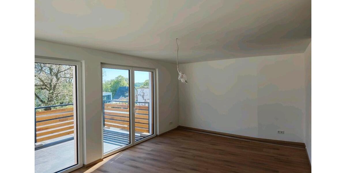 Etagenwohnung Mülheim an der Ruhr Heißen - 4 Zimmer, 140 m&sup2;, 2.200&euro; | Angebot:26312971