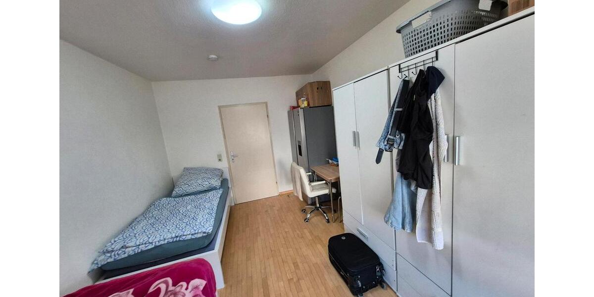 Wohnen auf Zeit Bretten - 3 Zimmer, 16 m&sup2;, 400&euro; | Angebot:25308806