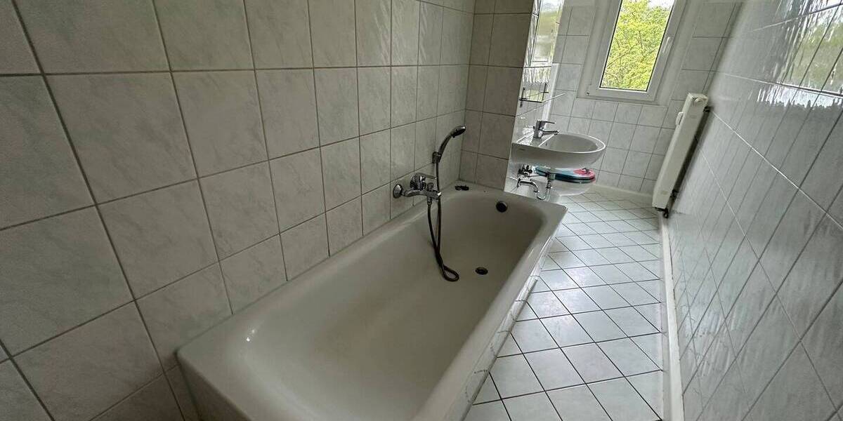 Zimmer Chemnitz Reichenbrand - 5 Zimmer, 100 m&sup2;, 599&euro; | Angebot:26080196