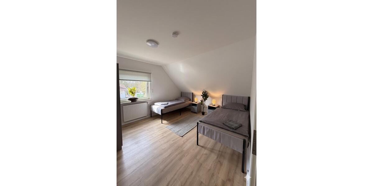 Wohnen auf Zeit Salzgitter Ortschaft Ost - 3 Zimmer, 75 m&sup2;, 30&euro; | Angebot:25445778