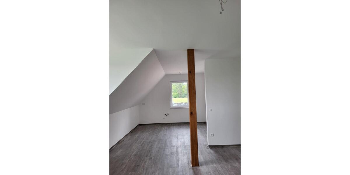 Dachgeschoßwohnung Beelen - 2 Zimmer, 60 m&sup2;, 550&euro; | Angebot:26423165