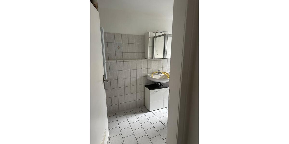 Dachgeschoßwohnung Ennepetal - 3 Zimmer, 75 m&sup2;, 800&euro; | Angebot:24791759
