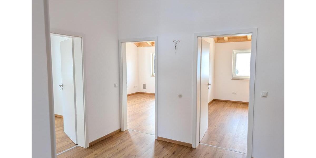 Doppelhaushälfte Heldenstein - 5 Zimmer, 153 m&sup2;, 1.660&euro; | Angebot:26213760
