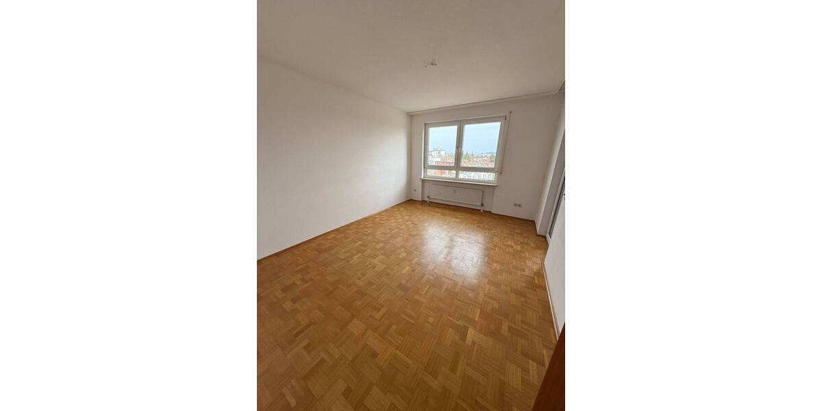 Etagenwohnung Nürnberg Großreuth b Schweinau - 3 Zimmer, 83 m&sup2;, 1.100&euro; | Angebot:25971192