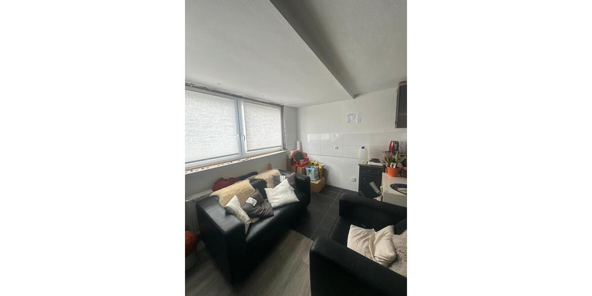 Dachgeschoßwohnung Bochum Bochum-Südwest - 1 Zimmer, 32 m&sup2;, 475&euro; | Angebot:25175313