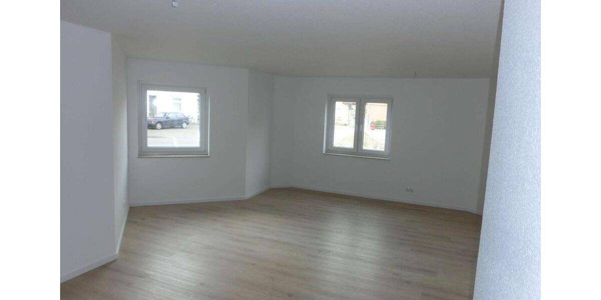 Erdgeschoßwohnung Diepholz - 3 Zimmer, 93 m&sup2;, 620&euro; | Angebot:26444278