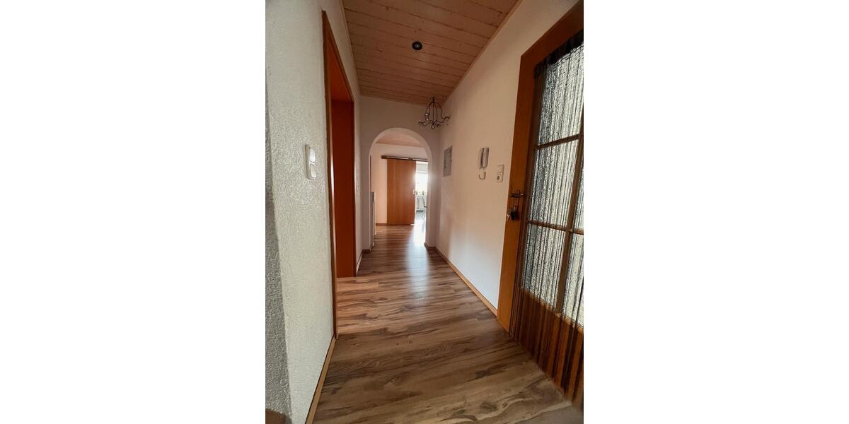 Etagenwohnung Feuchtwangen - 2 Zimmer, 81 m&sup2;, 730&euro; | Angebot:25540037